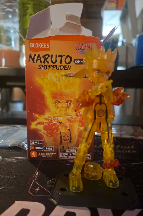 Blokees Naruto GV03 Nine-Tailed Chakra Mode Gold Figure Assembled 71064 - Image 2